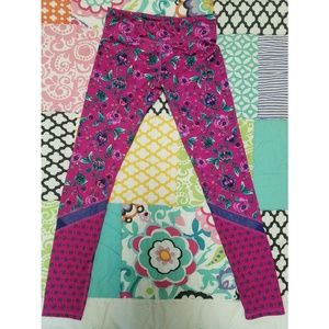 Go Dry Mesh Trim Floral Leggings